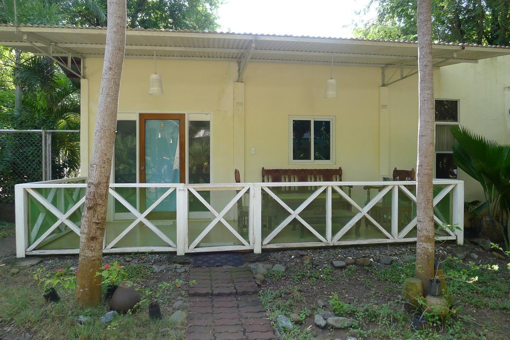 بويرتو برينسيسا By The Bay, Jacana Bed & Breakfast المظهر الخارجي الصورة