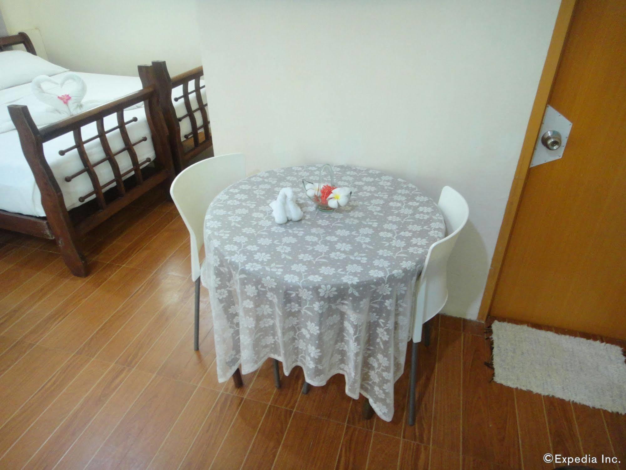 بويرتو برينسيسا By The Bay, Jacana Bed & Breakfast المظهر الخارجي الصورة